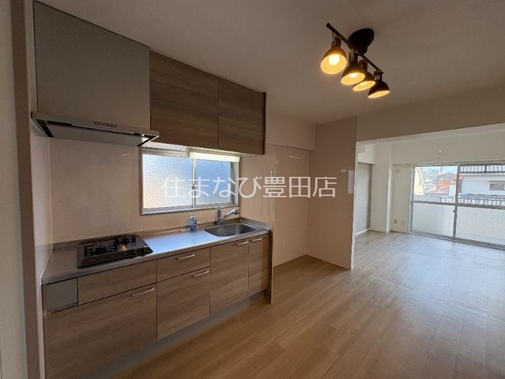 愛知県豊田市小川町2丁目(マンション)の賃貸物件205のキッチン