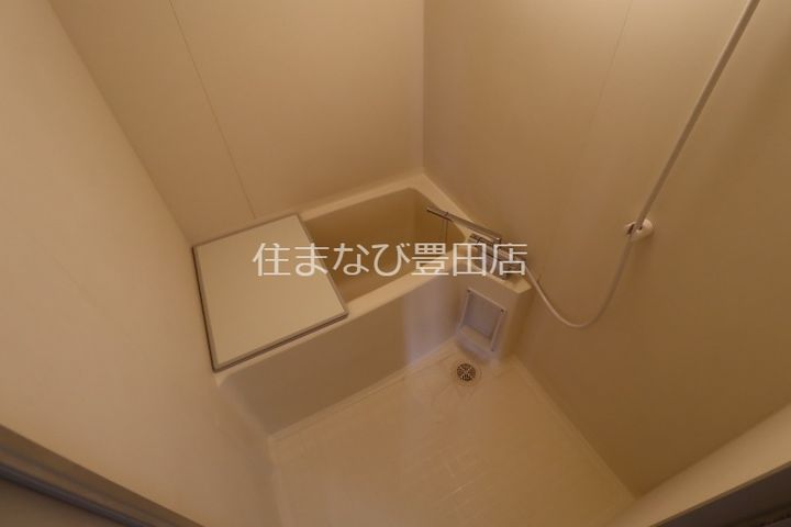 ファミール白針2Dの風呂