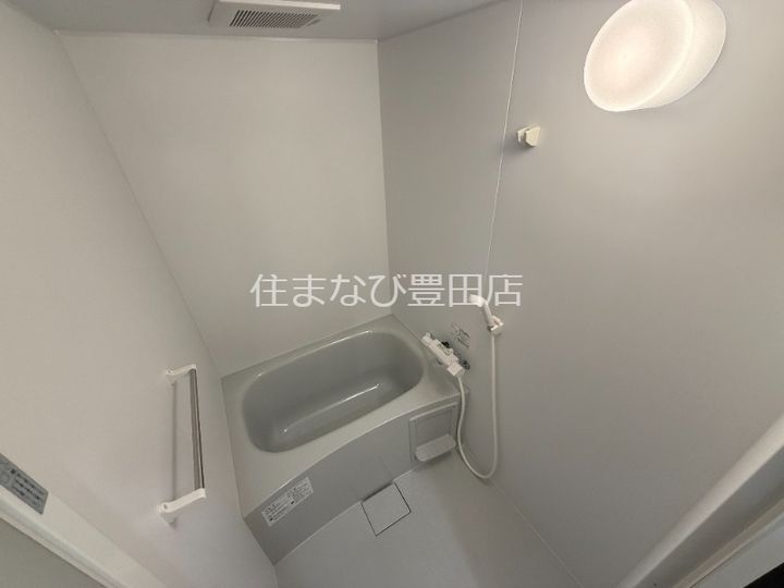 スカイパラスⅢ104の風呂