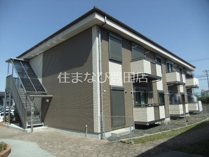 Preciaus One 弐番館の外観