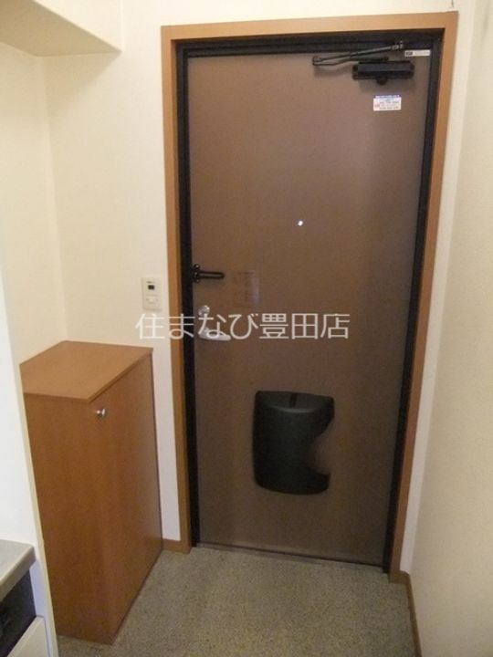 ルミエールの玄関