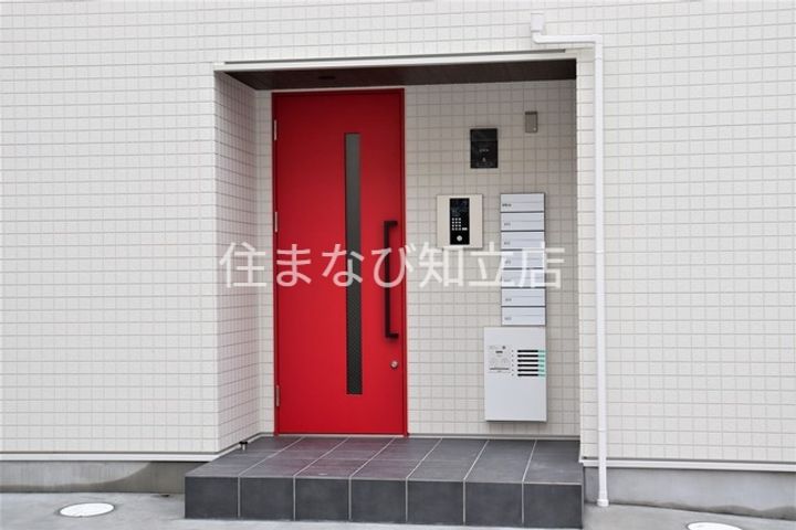 Lisin301の玄関