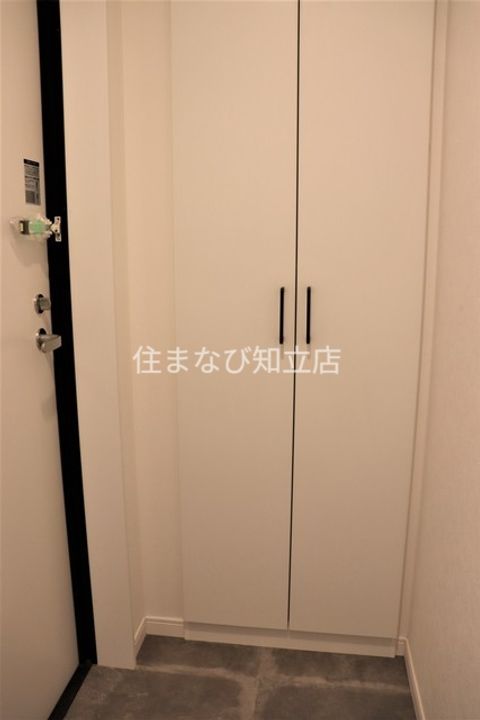 Lisin301の玄関