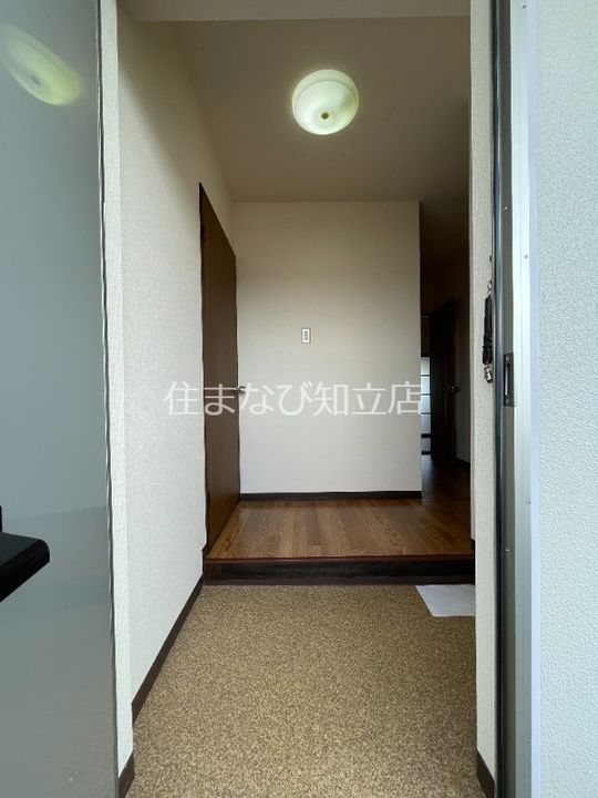 サンライフ弁天の玄関