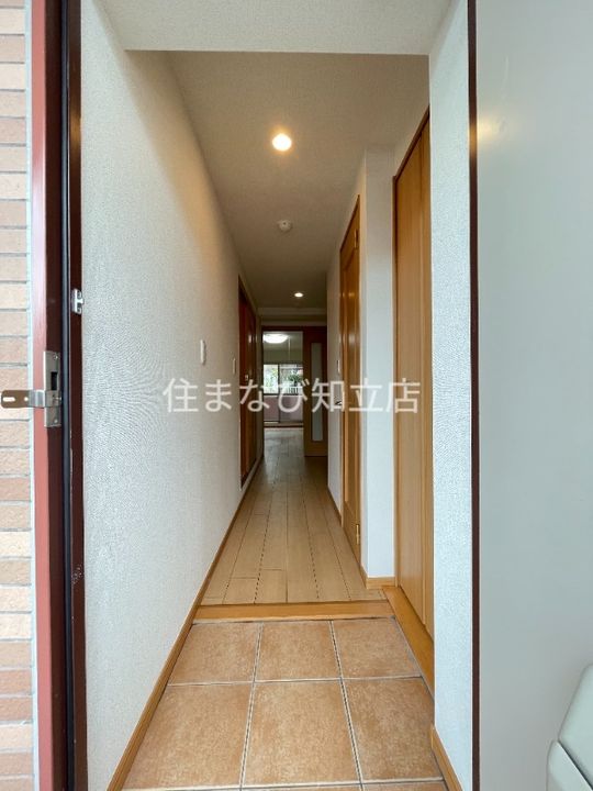グリーンメゾンの玄関