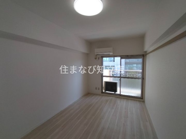 ビラ三秀神明の内装