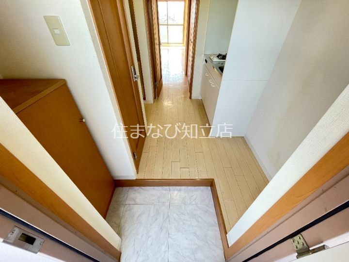 A・City弁天の玄関