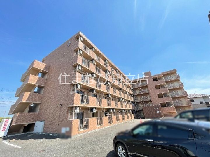 A・City弁天の外観