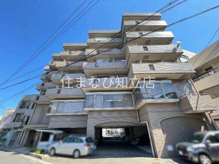 ジャルダン桜町502の外観