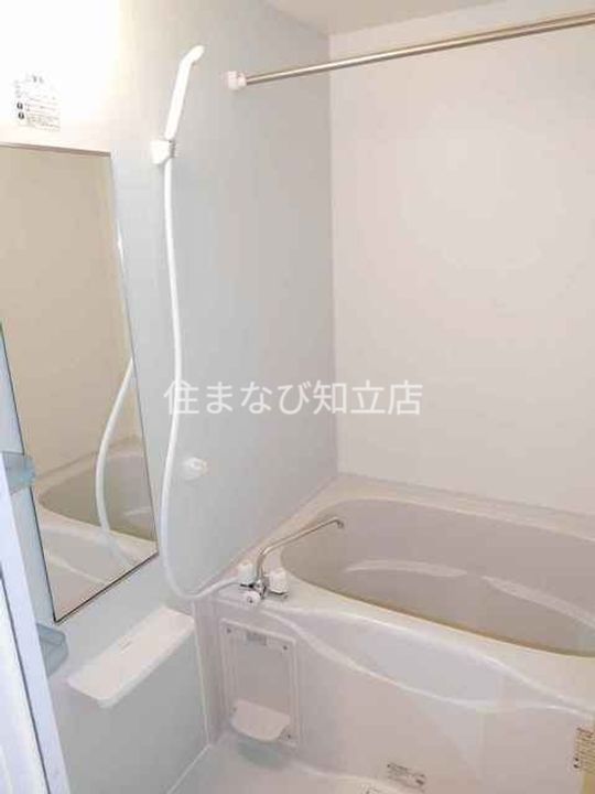 愛知県刈谷市一ツ木町8丁目(マンション)の賃貸物件の風呂