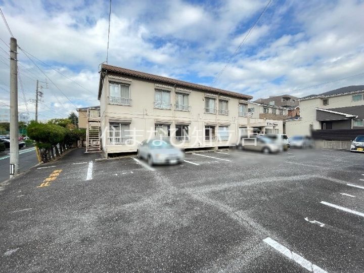 シャトレ住吉の外観