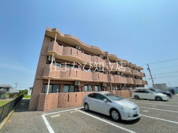 愛知県安城市榎前町井杭山(マンション)の賃貸物件102の外観