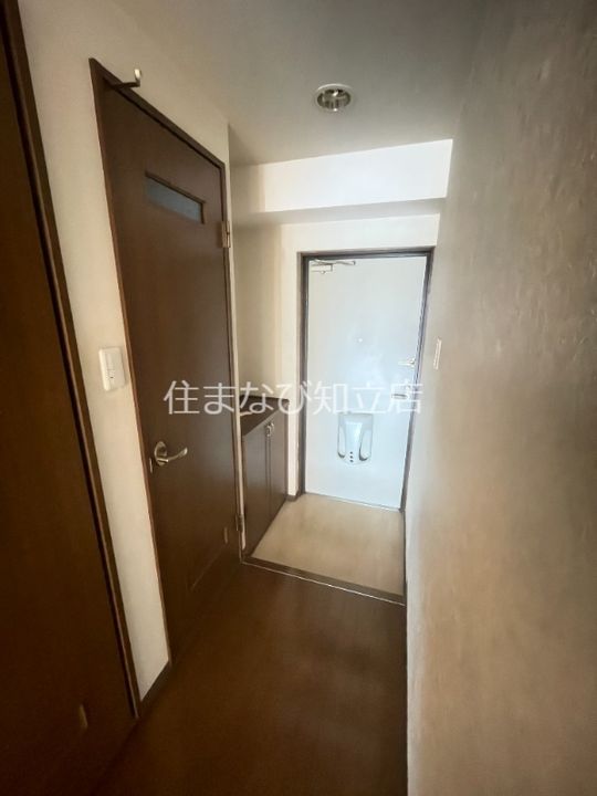 マーレ荘知立の玄関