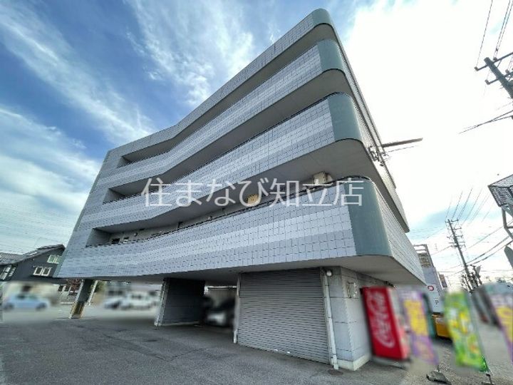タウンコート末広202の外観