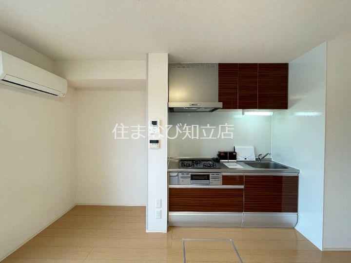 ヴィラ小山 A101のキッチン
