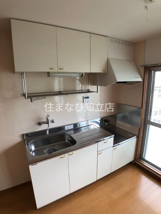 愛知県刈谷市板倉町2丁目(マンション)の賃貸物件101のキッチン