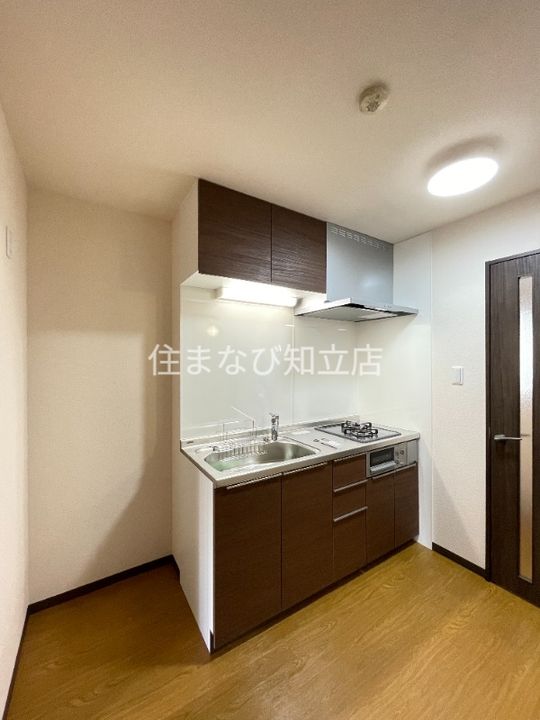 愛知県安城市百石町2丁目(マンション)の賃貸物件205のキッチン