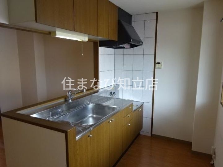 メゾン・ド・エレガンスのキッチン