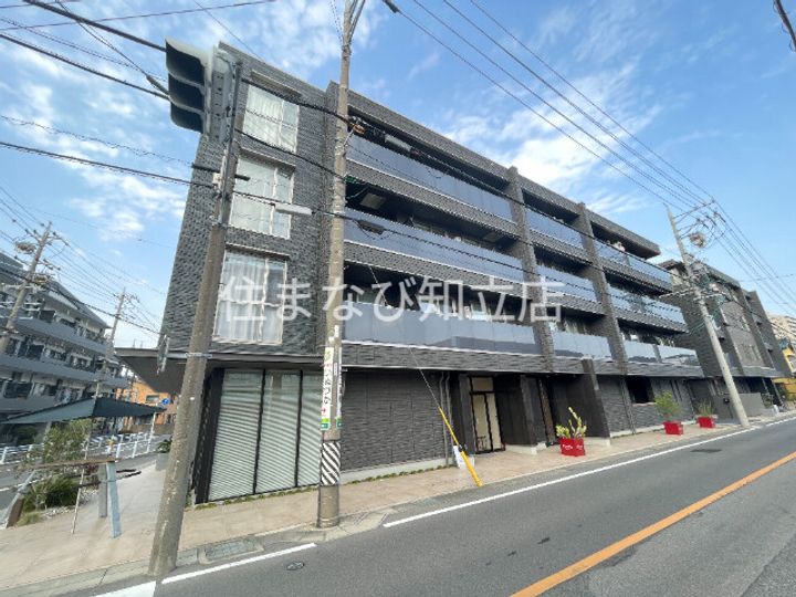 MOANA GRAND RESIDENCE301の外観