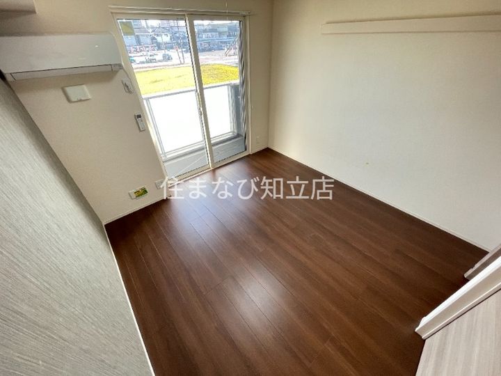 シェノン二本木新町201の内装