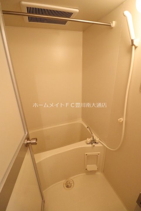 アインシュロスの風呂