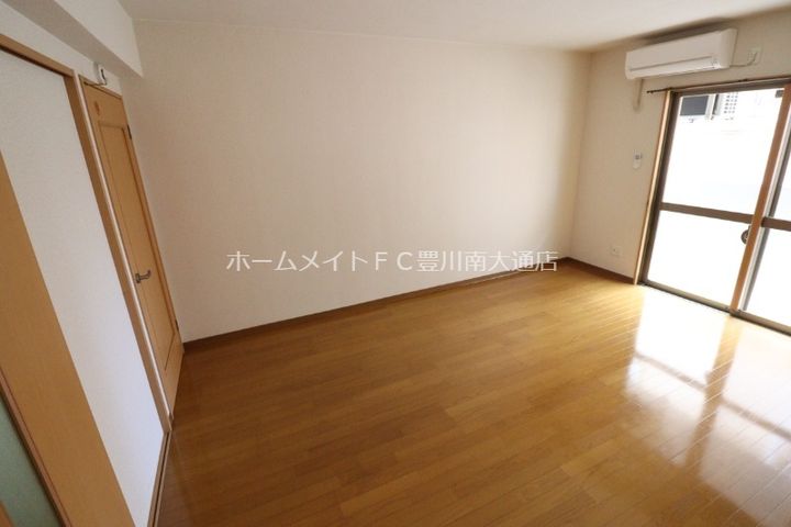 アインシュロスのその他画像