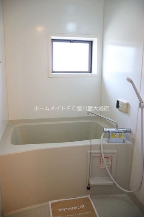 愛知県豊川市御津町西方梨野(アパート)の賃貸物件102の風呂