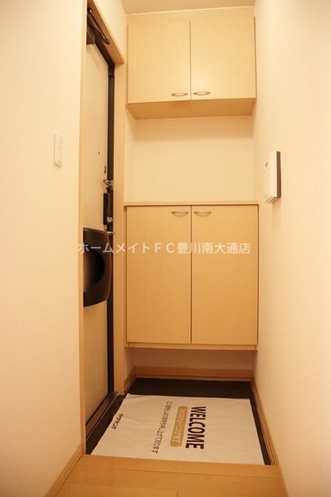 愛知県豊川市御津町西方梨野(アパート)の賃貸物件102の玄関