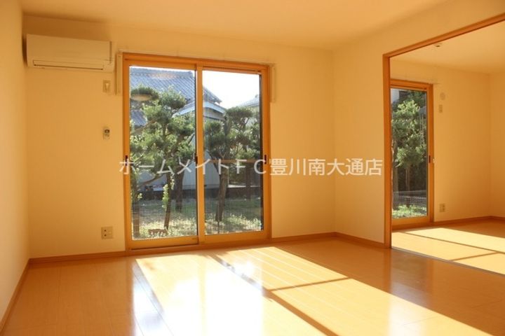 ウィルモア四ツ谷 C棟102の内装