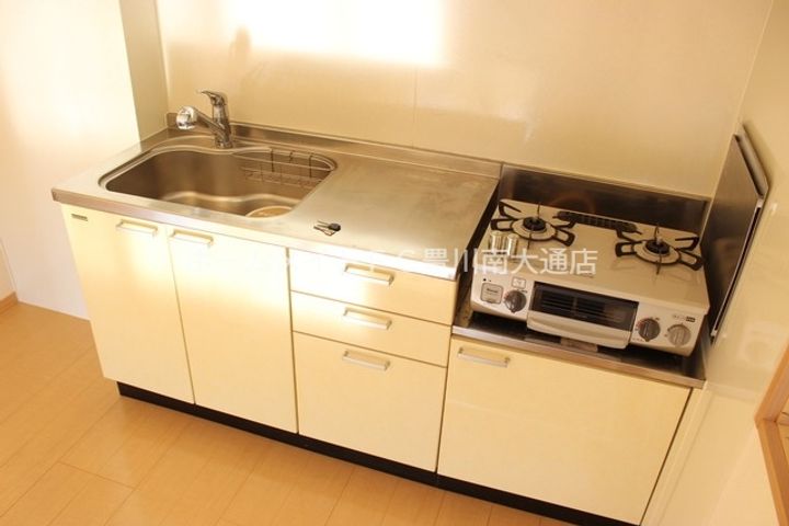 ウィルモア四ツ谷 C棟102のキッチン