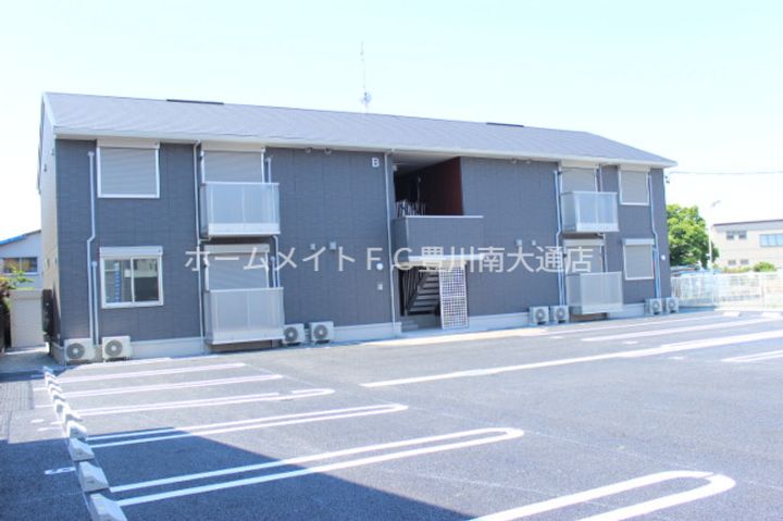 ルミエール Bの外観