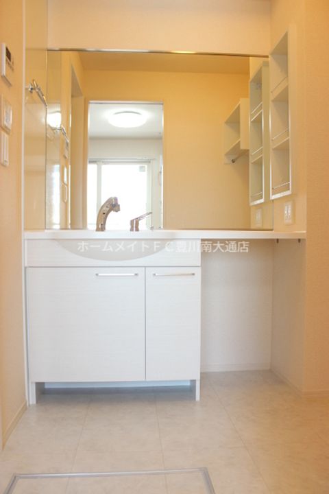 ルミエール Bのその他画像