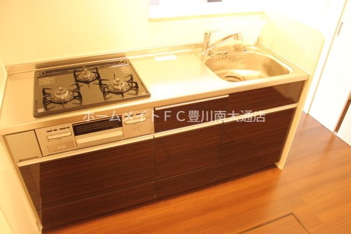 ルミエール Bのキッチン