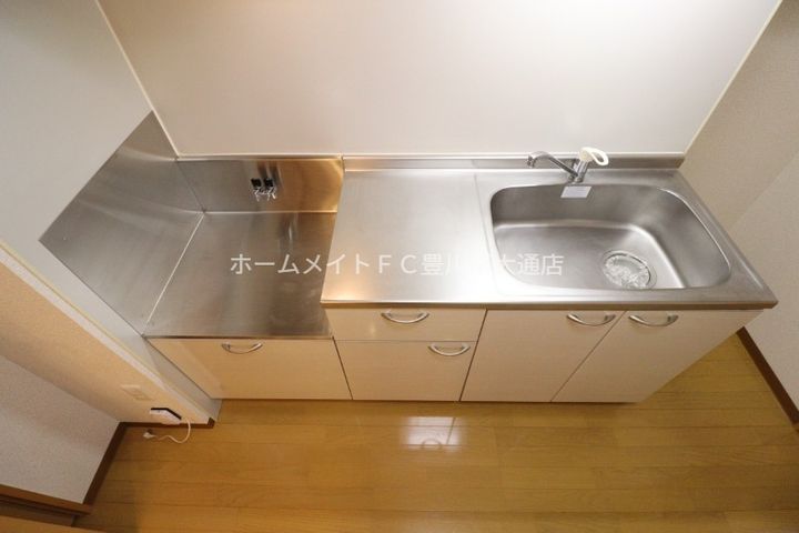 愛知県豊川市美和通2丁目(マンション)の賃貸物件302のキッチン