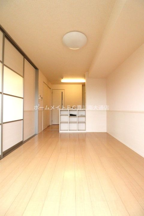 愛知県豊川市古宿町市道(アパート)の賃貸物件102の内装
