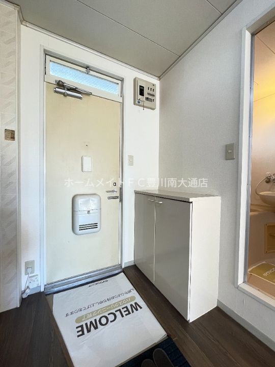 コンフォールUMINOの玄関