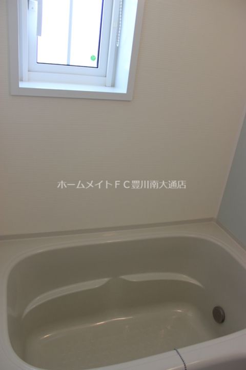 プロムナード郷中Bの風呂
