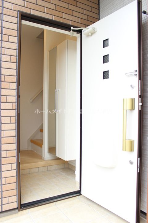 カーサ アルバの玄関