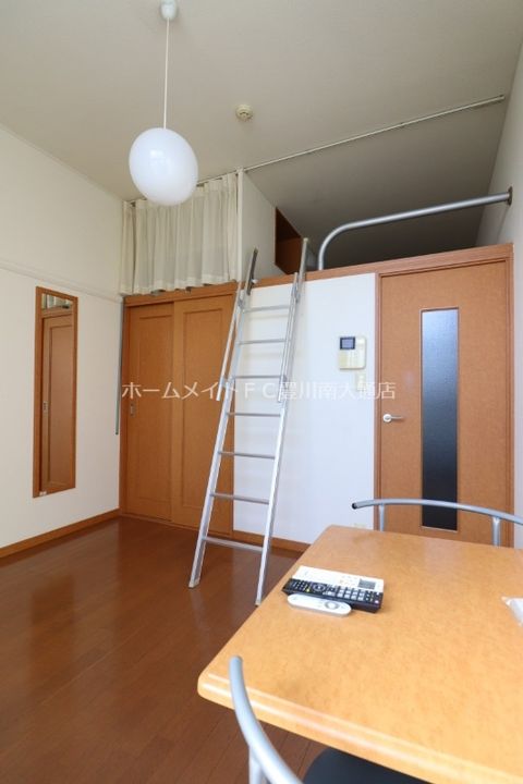 レオパレスサニーランド103の内装