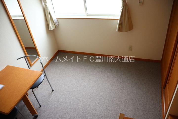 レオパレス縄手208の内装