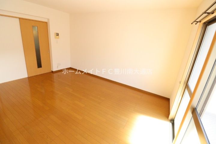 アインシュロスのその他画像