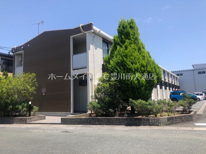 レオパレス麻衣夢211の外観