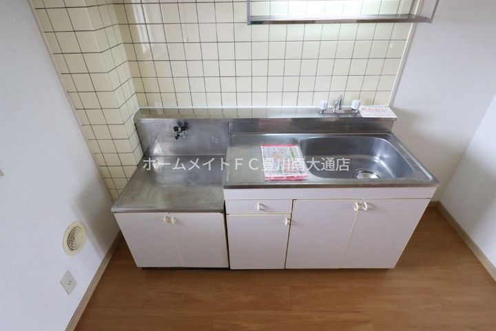 愛知県豊川市谷川町中道(アパート)の賃貸物件201のキッチン