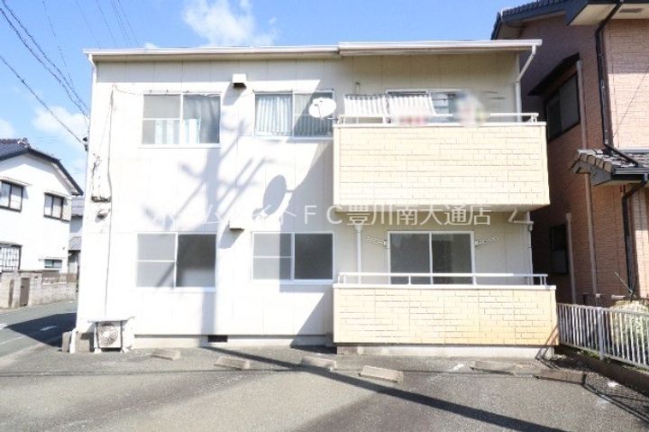 豊川東光ハイツ101の外観