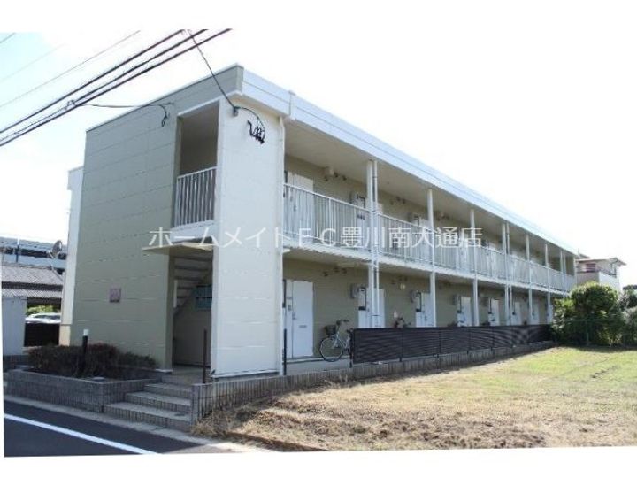 レオパレス八幡201の外観