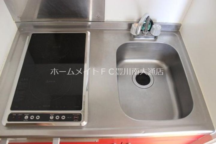 愛知県豊川市西塚町3丁目(アパート)の賃貸物件107のキッチン