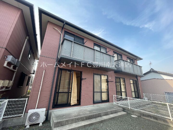 ビューテラス佐野 A棟の外観