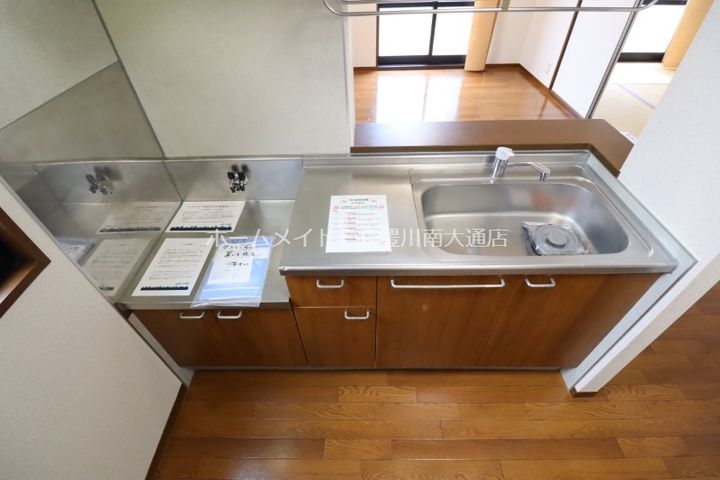 ビューテラス佐野 A棟のキッチン