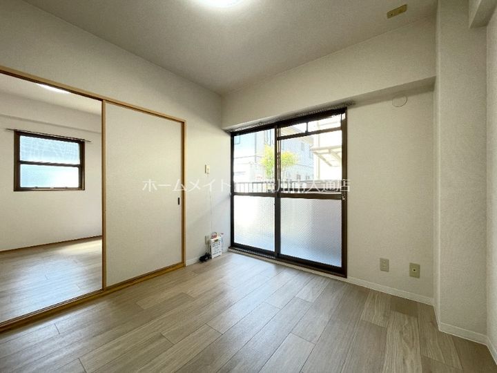 フリベール高見の内装