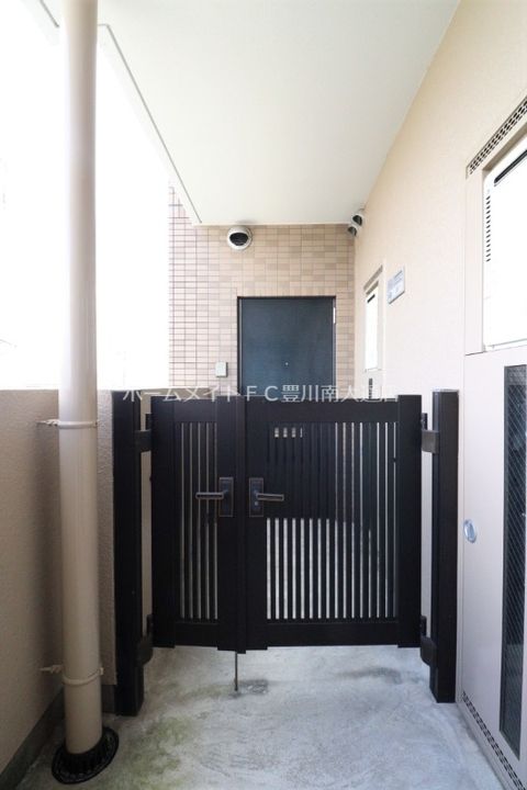 スカイハイツ石黒401の玄関